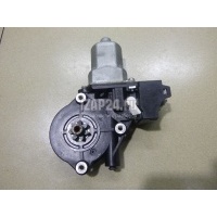 Моторчик стеклоподъемника Nissan Juke (F15) (2011 - 2019) 82730CV01B