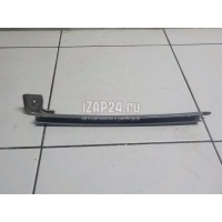 Направляющая стекла двери Toyota RAV 4 (2000 - 2005) 6740442010