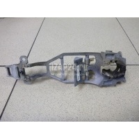 Кронштейн ручки VAG Touareg (2002 - 2010) 7L0839886B