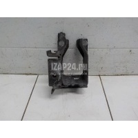 Кронштейн задней балки Renault Espace IV (2002 - 2014) 8200623468