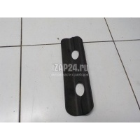 Уплотнитель (внутри) Land Rover Range Rover IV 2013 LR066362
