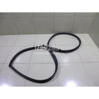 Уплотнитель двери Mazda Mazda 3 (BL) (2009 - 2013) BBN968913A