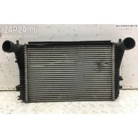 Радиатор интеркулера Volkswagen Touran 2008 1K0145803T