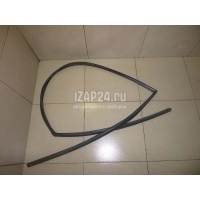 Уплотнитель стекла двери Suzuki Grand Vitara (1998 - 2005) 8366065D00