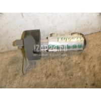 Кронштейн заднего бампера левый VAG 80/90 [B4] (1991 - 1995) 8A0807331A