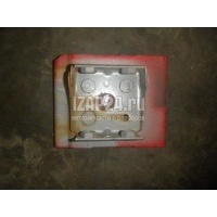 Кронштейн усилителя переднего бампера левый Mazda MPV II (LW) (1999 - 2006) LC625412YA