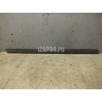 Накладка стекла переднего правого VAG TT(8N) (1998 - 2006) 8N8837478A