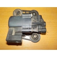 Клапан пневматический Land Rover Range Rover III (LM) (2002 - 2012) RVK000040