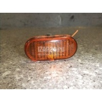 Повторитель на крыло желтый Renault Movano (1998 - 2010) 7700822136