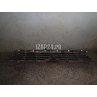 Решетка радиатора Mitsubishi Space Runner (N1,N2) (1991 - 1999) MR241108