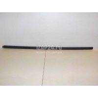 Накладка стекла переднего левого Renault Clio III (2005 - 2012) 8200426696