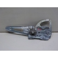 Стеклоподъемник механ. задний правый Toyota Yaris (2005 - 2011) 698300D120