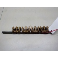 Ось коромысел впуск. VAG Touareg (2002 - 2010) 077109371D