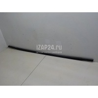 Накладка стекла переднего левого VAG Touran (2003 - 2010) 1T0837477C9B9