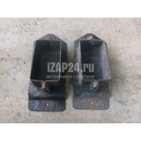 Кронштейн усилителя переднего бампера Hyundai-Kia Carnival (1999 - 2005) 0K55X50080