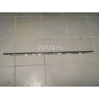 Накладка стекла заднего левого Nissan Primera P12E (2002 - 2007) 82821AV600