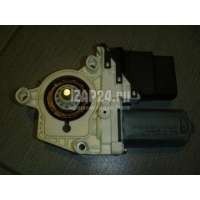 Моторчик стеклоподъемника VAG Golf V (2003 - 2009) 1K0959704C