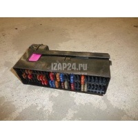 Блок предохранителей VAG Caddy III (2004 - 2015) 1T2937615B