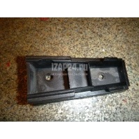 Кронштейн (сопут. товар) Renault Megane II (2003 - 2009) 8200162352