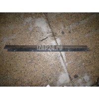 Накладка стекла заднего левого VAG 80/90 [B4] (1991 - 1995) 893839477D01C