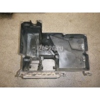 Корпус блока предохранителей VAG A8 [4D] (1994 - 1998) 4D1937118A