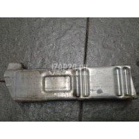 Кронштейн усилителя заднего бампера правый VAG A6 [C5] (1997 - 2004) 4B0807332D