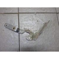 Петля капота левая VAG A8 [4D] (1994 - 1998) 4D0823301C