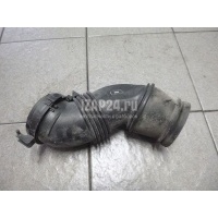 Патрубок воздушного фильтра Land Rover Range Rover III (LM) (2002 - 2012) PHD000323