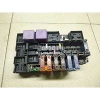 Блок предохранителей Renault Vel Satis (2002 - 2009) 8200064071