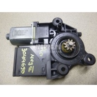 Моторчик стеклоподъемника Renault Megane III (2009 - 2016) 807310596R