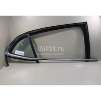 Стекло двери задней правой (форточка) Citroen-Peugeot C4 II 2011 9677082680
