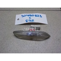 Повторитель на крыло правый белый BMW 1-серия E82/E88 (2007 - 2013) 63136932998