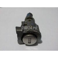 Вставка замка двери прав. VAG Octavia (A5 1Z-) (2004 - 2013) 1Z0898168D