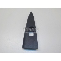 Накладка (кузов внутри) Nissan Note (E11) (2006 - 2013) 829609U10A