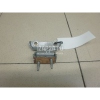 Петля двери багажника Toyota RX 300/330/350/400h (2003 - 2009) 6881048010