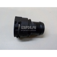 Фланец двигателя системы охлаждения VAG Caddy III (2004 - 2015) 3B0122291C