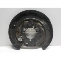 Щит опорный задний правый Toyota RX 350/450H (2009 - 2015) 465030E020