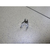 Крепеж форсунки Renault Kangoo 2008 8200584556