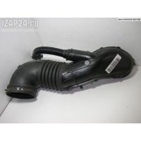 Патрубок BMW 3 E90/E91/E92/E93 (2005-2013) 2007 13717804846