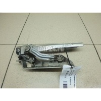 Петля капота правая VAG Octavia (A5 1Z-) (2004 - 2013) 1Z0823302C