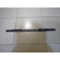 Накладка стекла заднего левого Nissan King Cab D22 (1998 - 2012) 82821-vk60a