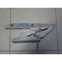 Петля капота левая Land Rover Discovery III (2004 - 2009) BKB780031