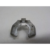 Крепеж форсунки Renault Clio II/Symbol (1998 - 2008) 7700106588