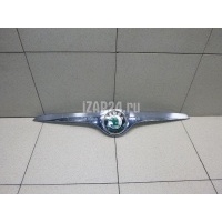 Молдинг капота VAG Fabia (2007 - 2015) 5J0853633