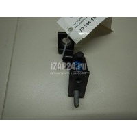 Петля двери задней правой верхняя VAG Allroad quattro (2012 - 2019) 4G0831402C
