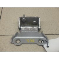 Петля двери багажника Toyota RX 300/330/350/400h (2003 - 2009) 6881048010