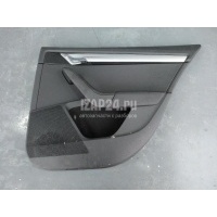 Обшивка двери задней правой VAG Octavia (A7) (2013 - ) 5E5867212