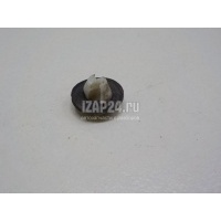 Крепеж (клоп) Land Rover Discovery Sport (2014 - ) LR031670