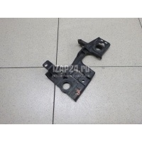 Кронштейн фар правый Land Rover Discovery III (2004 - 2009) XBU500040