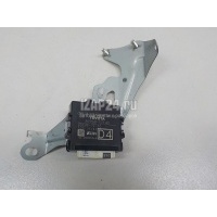 Блок электронный Toyota IS 250/350 (2013 - ) 8996053140